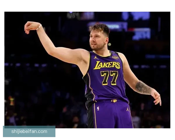 东契奇解锁生涯一万五千分里程碑跻身历史第三年轻巨星传奇新篇章